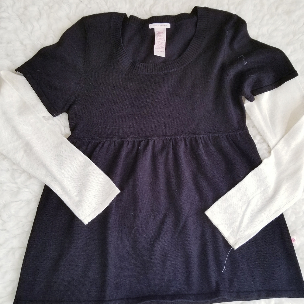Black Sweter Top Color Block Black And White.  L